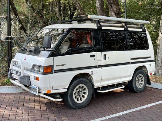 1990 Mitsubishi Delica Starwagon