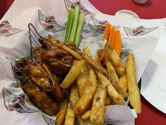 Korean wings & fries