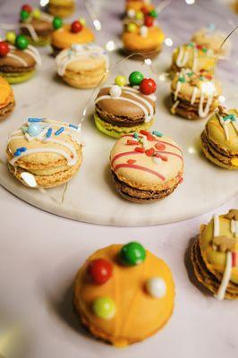 Holiday Macarons