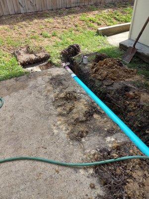 INSTALL ( DRAIN PIPE , FOR RAIN GUTTER, GULFPORT,MS CALL THE EXPERT KEN 228 355-8497   ANYTHING CARTENTRY )