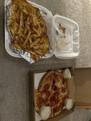 Small pizza, small loaded fries, ranch