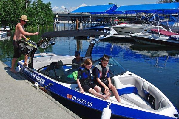 Loading up in Sandpoint.