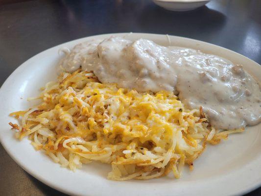 Sausage gravy n biscuits