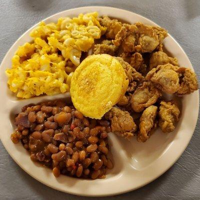 Fried oysters, mac n cheese, baked beans, corn bread