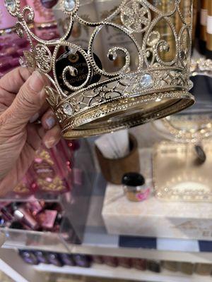 A crown, how fitting