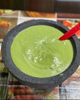 Guacamole en molcajete