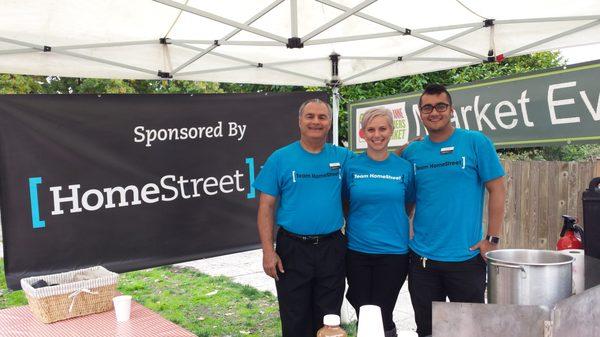 HomeStreet Bank volunteers at the Farmer's Market 2016!