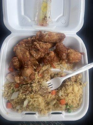 8/10 Chicken wings and Shrimp fried rice with mixed vegetables