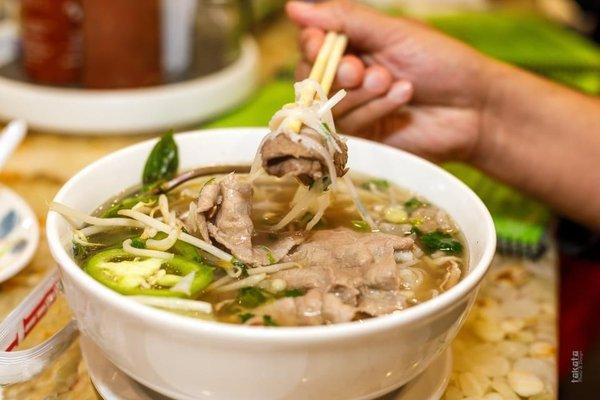 Large Pho (photo by Lake Forest Chamber of Commerce)