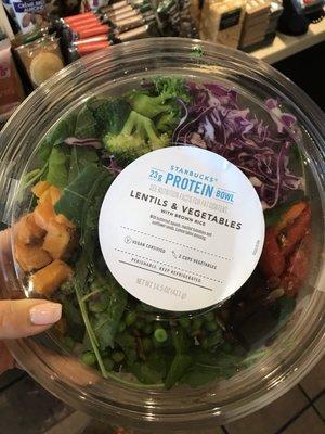 Pleasantly surprised by this Starbucks Salad. Healthy and super delicious