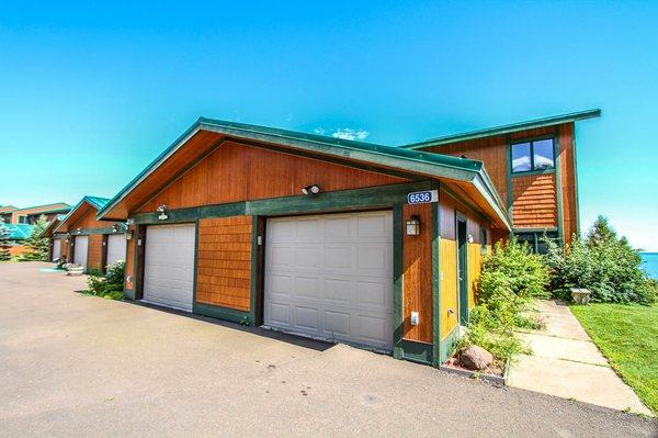 Aspenwood 6536 is a spacious vacation townhome rental in Tofte with stunning Lake Superior views from private decks.