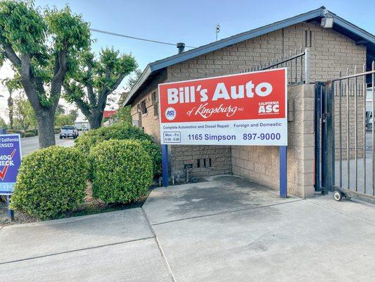 Bill’s Auto Of Kingsburg