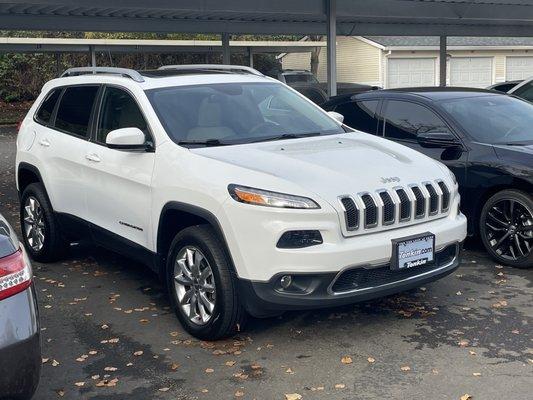 Jeep Cherokee