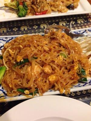 Chicken Pad Thai