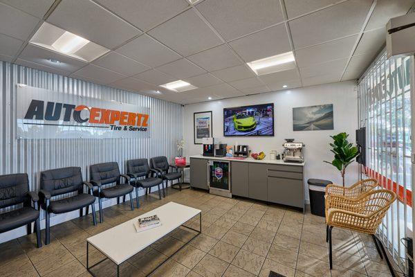 Bright and welcoming Customer Lounge with full Coffee & Espresso bar and views of you vehicle being repaired within sight.