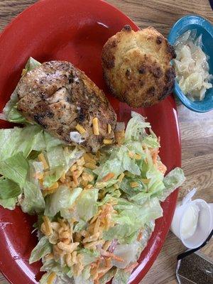 Grilled chicken with salad and corn bread