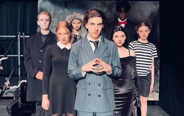 They're creepy and they're kooky
 Mysterious and spooky
 They're all together ooky
 The Addams family