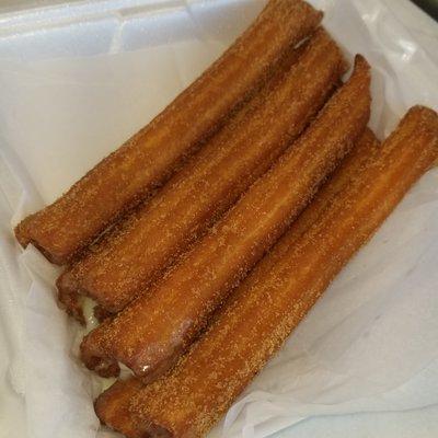 Churros rellenos de lechera