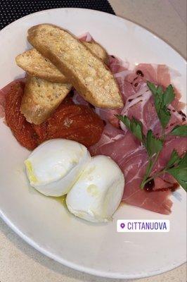 Burrata