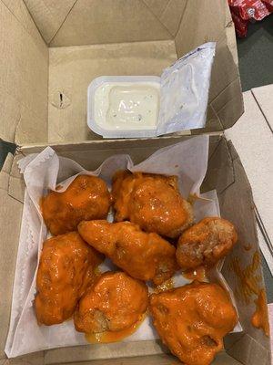 Poorly-sauced Buffalo nuggets