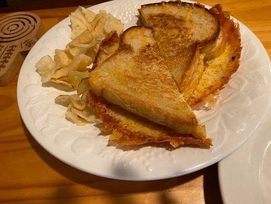 Grilled cheese with a side of chips