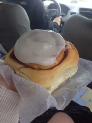 Huge cinnamon roll! Super soft and not too sweet. Would love to take it home to microwave! Less than $2