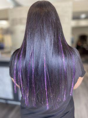 Oh beautiful, shiny violet color with hair tinsel