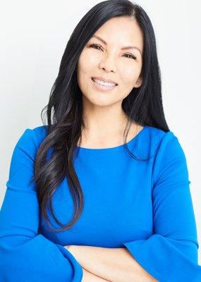 Van Tran, Financial Manager