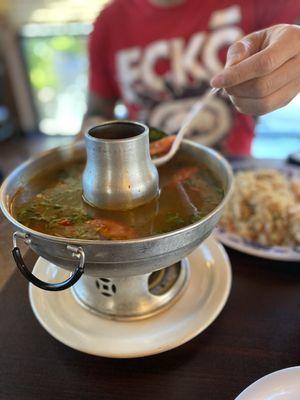 Chicken hot and sour soup