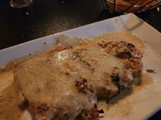 Chicken with white wine sauce