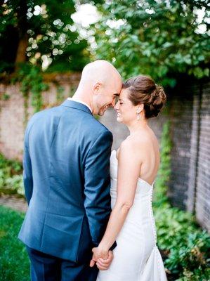 Bride and Groom at Bozarth Mansion in Spokane, WA