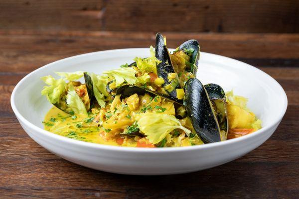 Shellfish Soup with Fennel