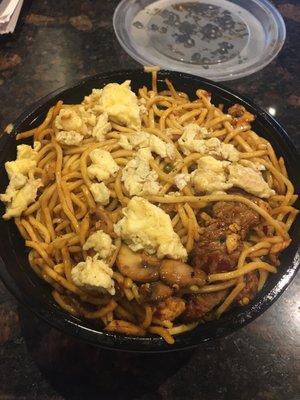 Bowl of steak, egg noodles and veggies