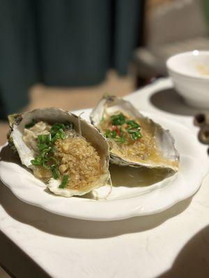 Steamed oysters with glass noodles