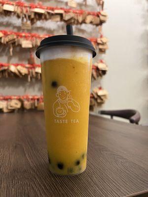 Coco Mango Tea with boba