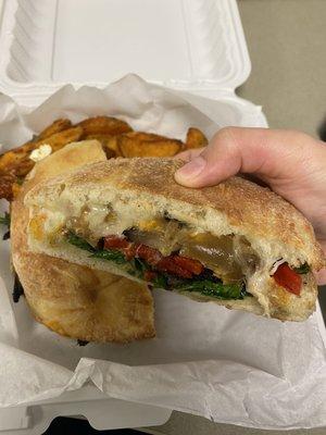 portabella sandwich with fries