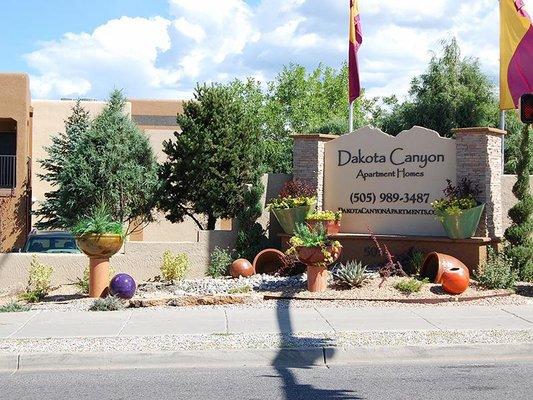 Welcome to Dakota Canyon Apartments in Santa Fe, NM!