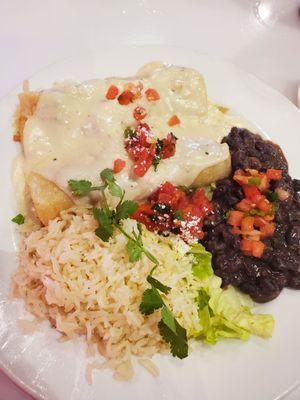 Crema fresca enchiladas