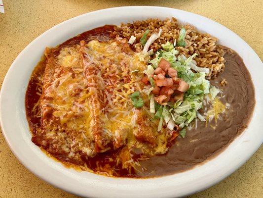 Cheese Enchilada lunch with red sauce.  Great rice and beans red sauce was 5/10 spicy with deep chili flavor.