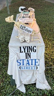 Lying in State Street