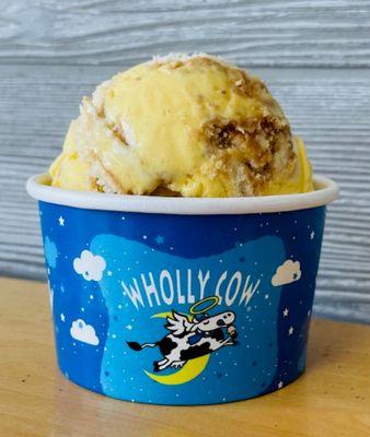 Wholly Cow famous Banana Pudding ice cream flavor Charleston South Carolina