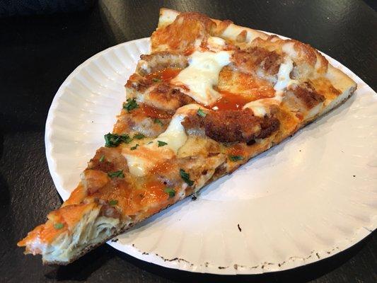 Buffalo Chicken Pizza... Delicious!