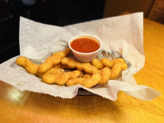 Twisted mozzarella sticks