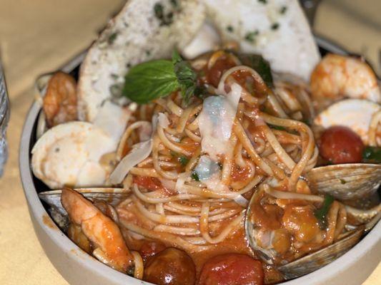 Seafood Linguine