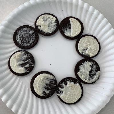 Moon Phases via Oreos