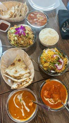 Chikken Masala, Butter chicken, paneer masala, lamb biryani & lomien.