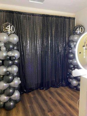 balloons, photo booth, party room