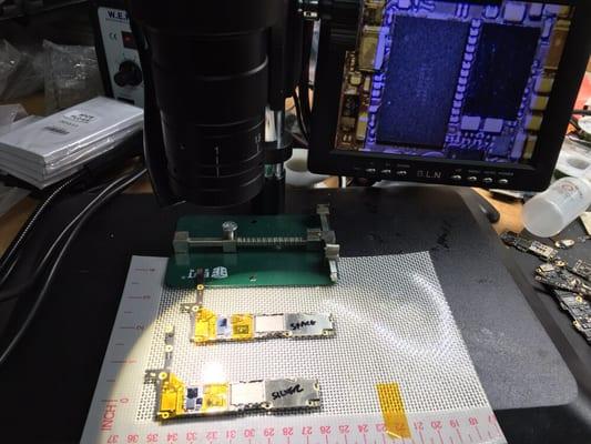 iPhone 6 Plus Touch IC repair. If you have flashing lights from top side of the screen or touch screen randomly stops working.