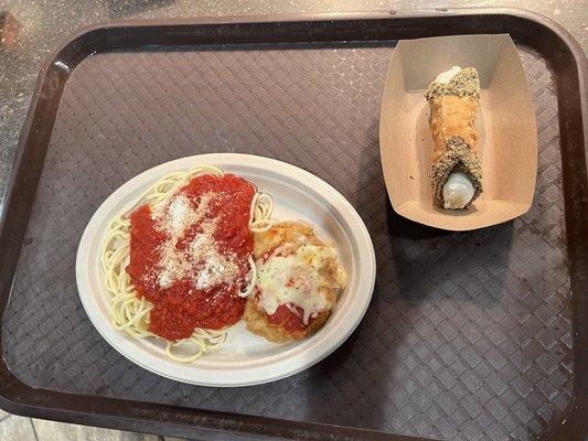 Chicken Parmesan w/ cannoli