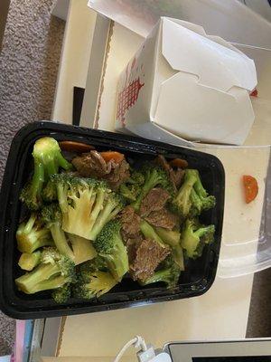 Beef with broccoli